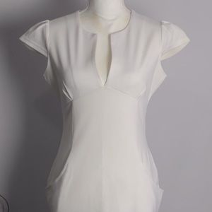White classic dress with pockets